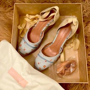 NWT Gal Meets Glam Marguax Espadrilles